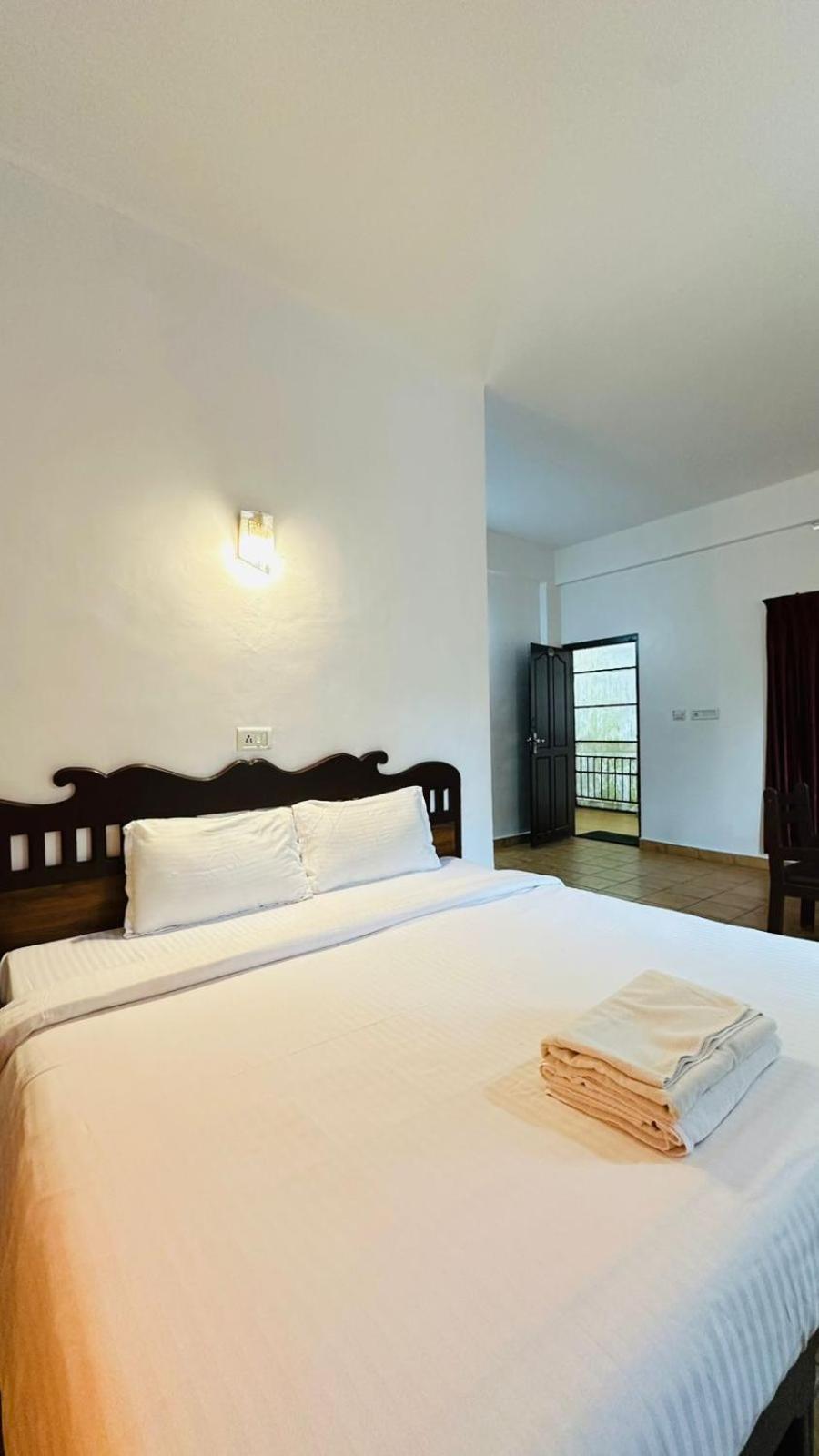 Wild Elephant Resort Kallar Vattiyar Luaran gambar