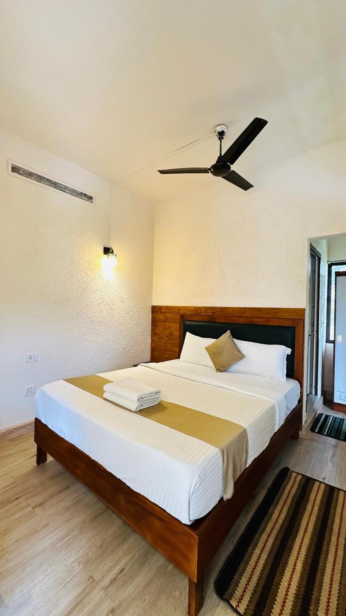 Wild Elephant Resort Kallar Vattiyar Luaran gambar